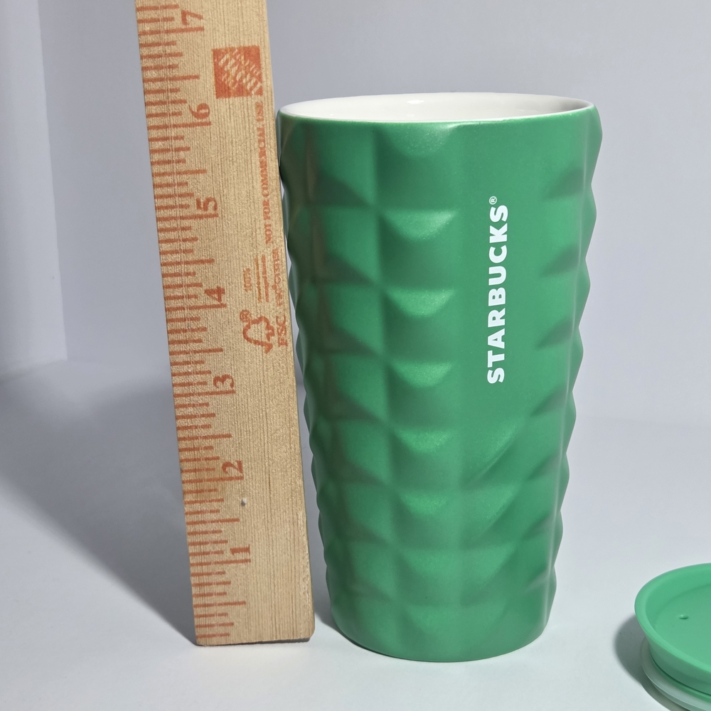 TitleStarbucks 2024 Green Geometric Ceramic Travel Tumbler Mug w/ Lid 12oz New - Picture 5 of 5